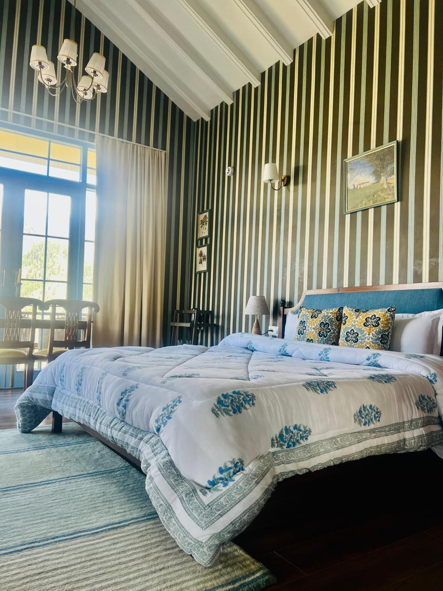 Faraway Cottages, Auli Joshīmath المظهر الخارجي الصورة