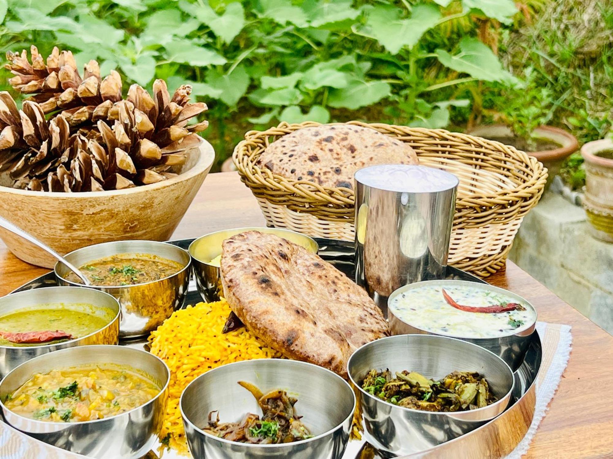 Faraway Cottages, Auli Joshīmath المظهر الخارجي الصورة